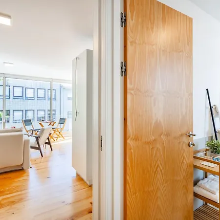 Bright Boavista Flat | Balcony & Ac Apartment Porto