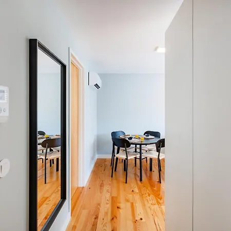 Bright Boavista Flat | Balcony & Ac Apartment Porto